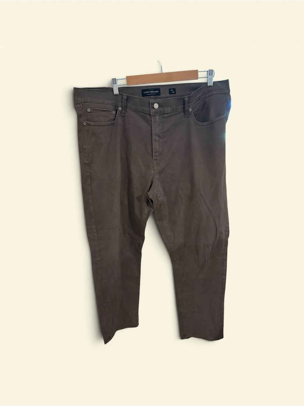 Lucky Brand 40/30 Taupe Straight-Leg Jeans